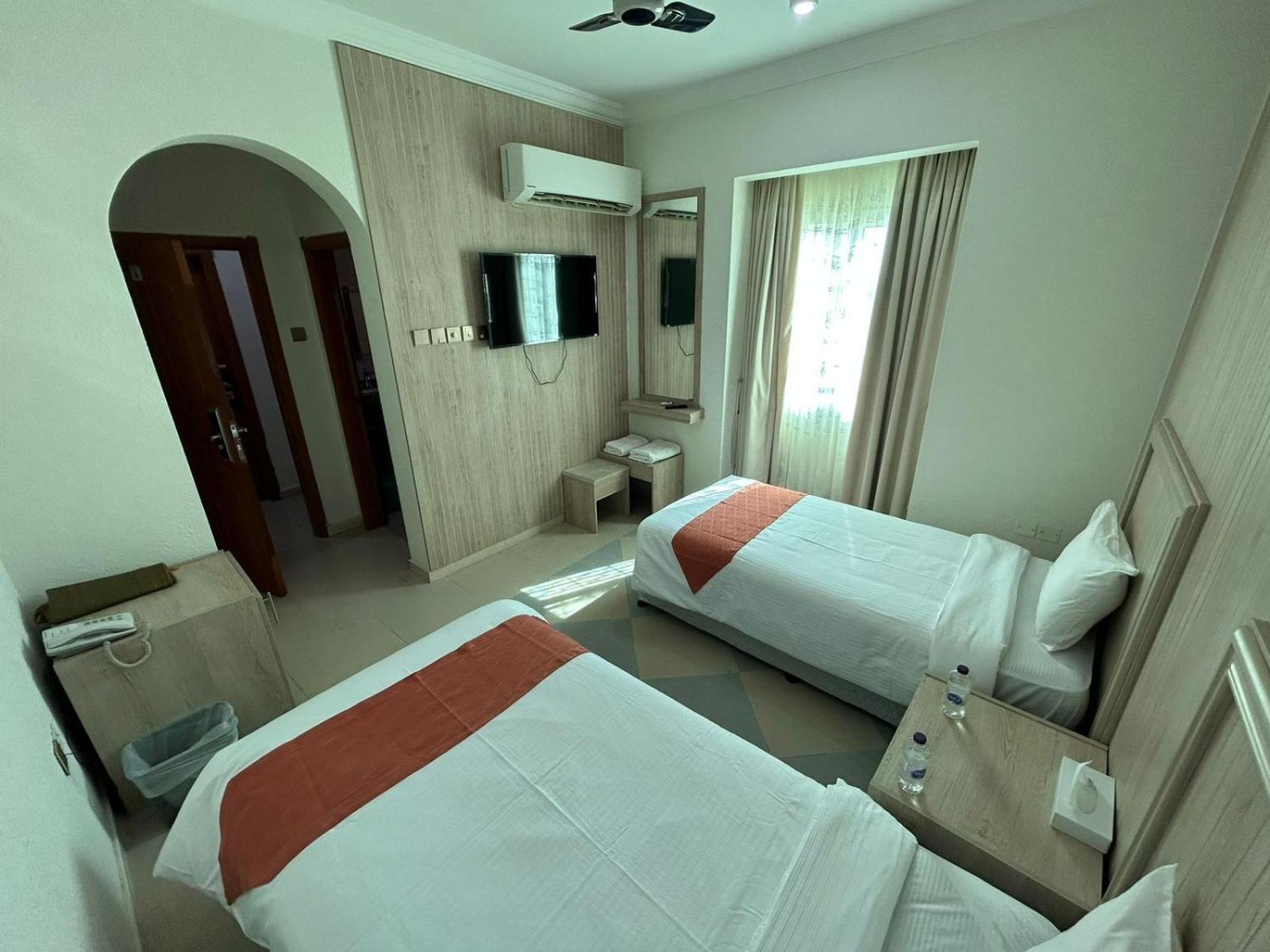 Safari Hotel Nizwa Exteriör bild