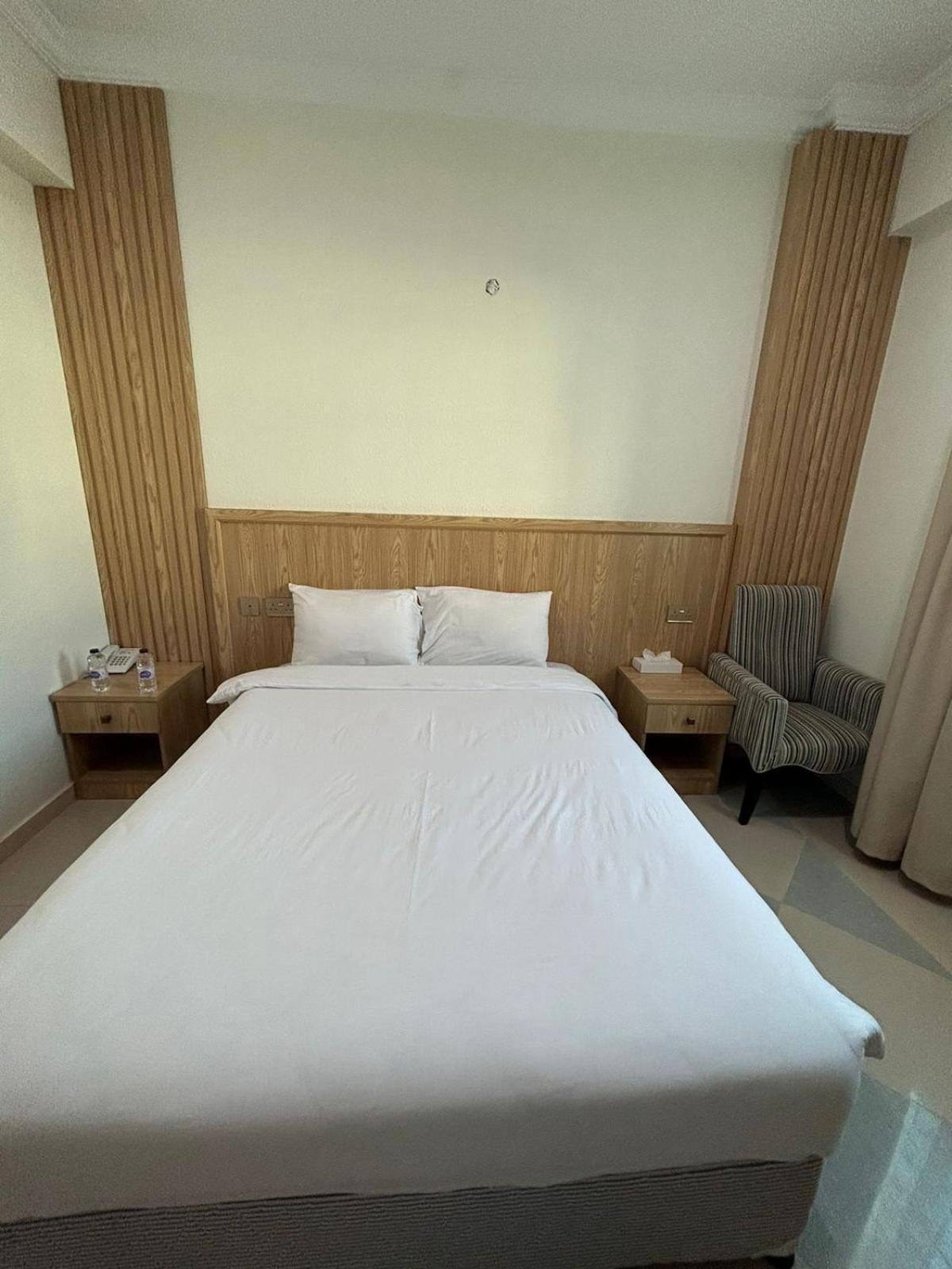 Safari Hotel Nizwa Exteriör bild